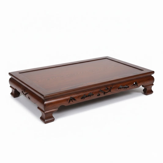 Mesa profesional para bonsai de 55cm en madera maciza color castaño con patas de estilo tradicional y tallado artesanal. 
